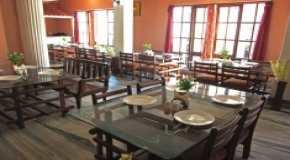 Retreat Alpine Crest