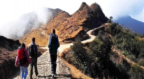 Trek to Sandakphu